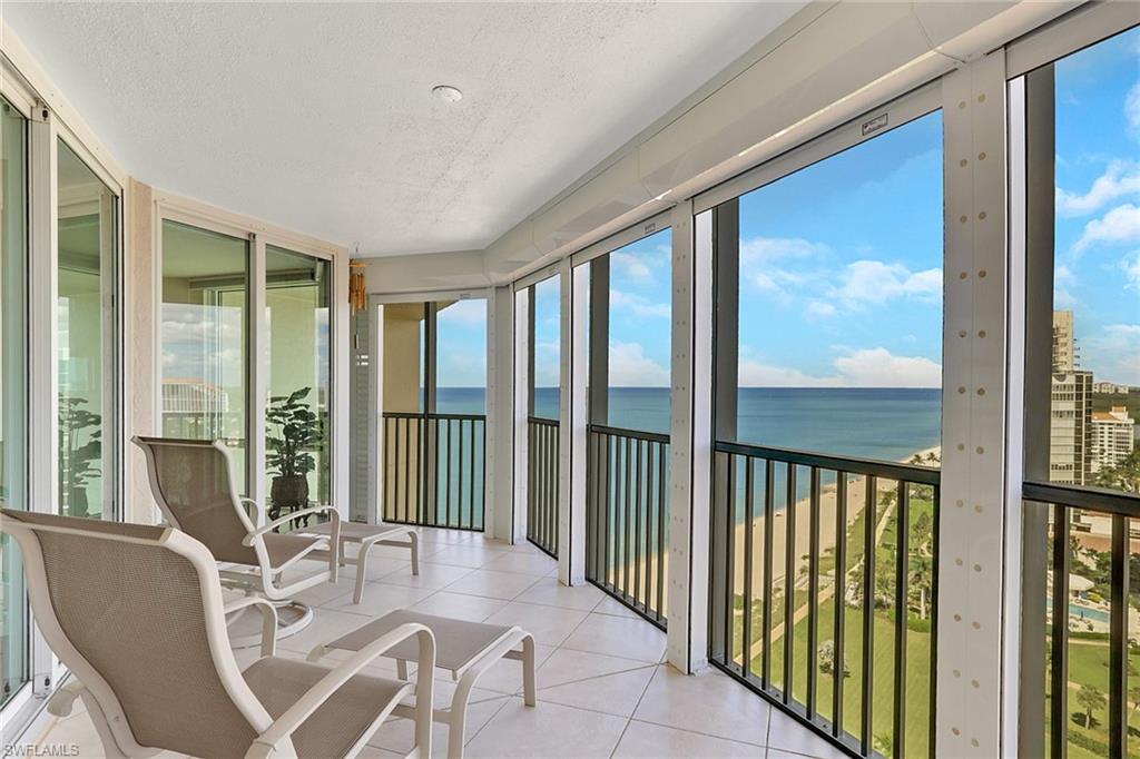 4651 Gulf Shore BLVD N # 6 Unit: PH-6