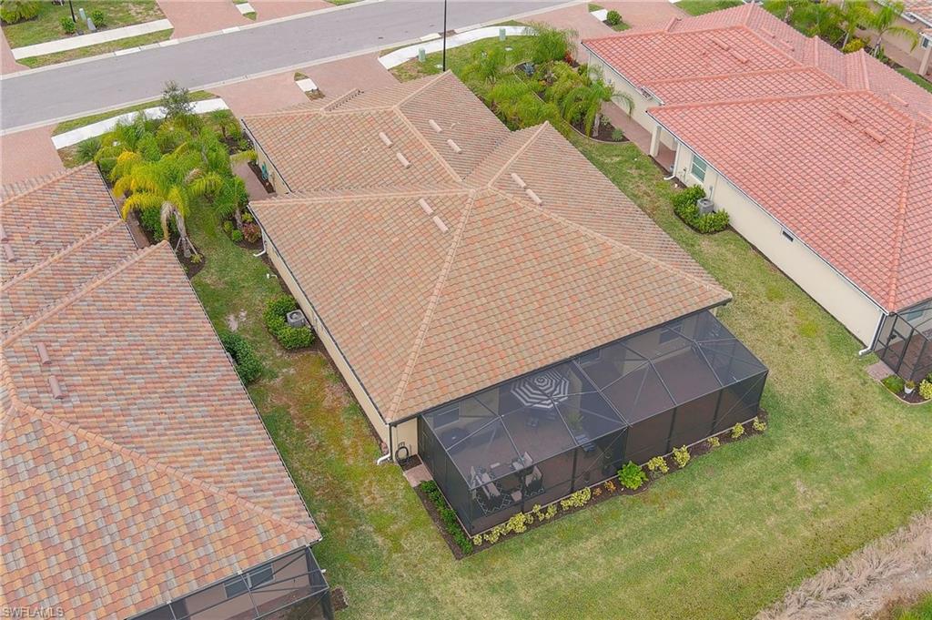 2652 Vine AVE