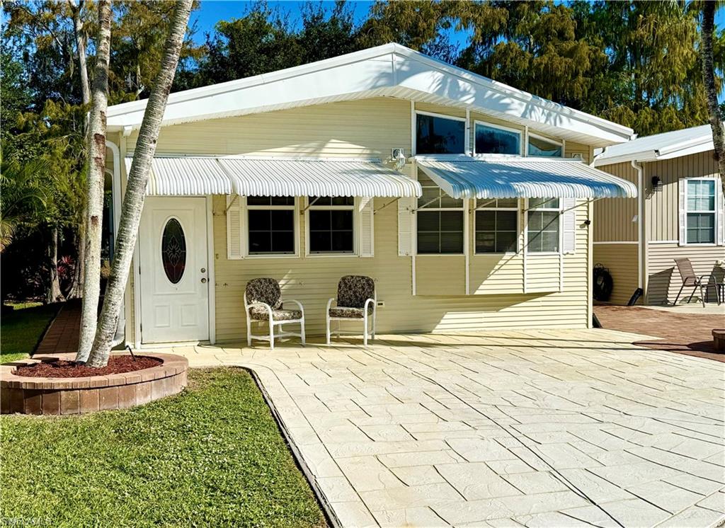46 Imperial Wilderness BLVD 46