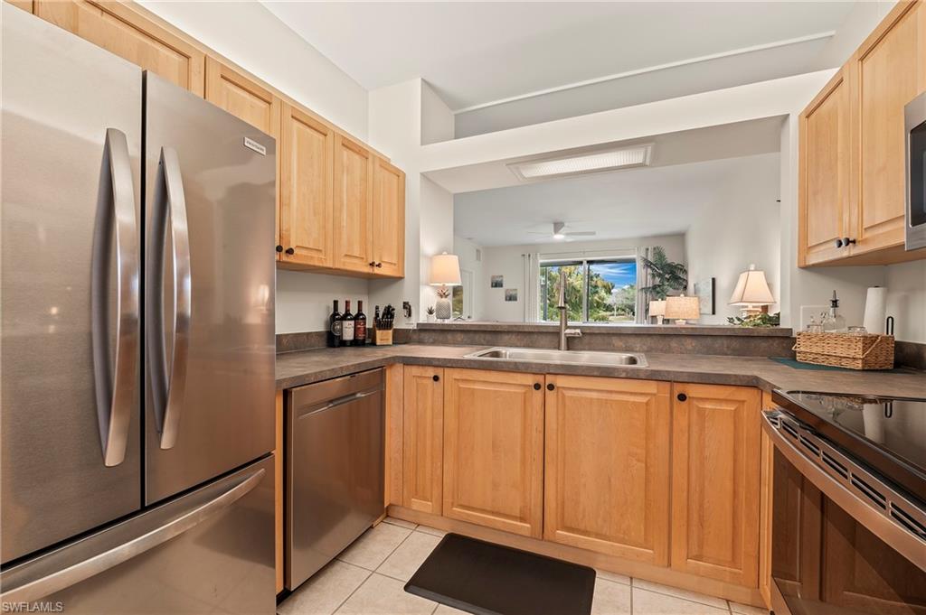 465 Robin Hood CIR 101