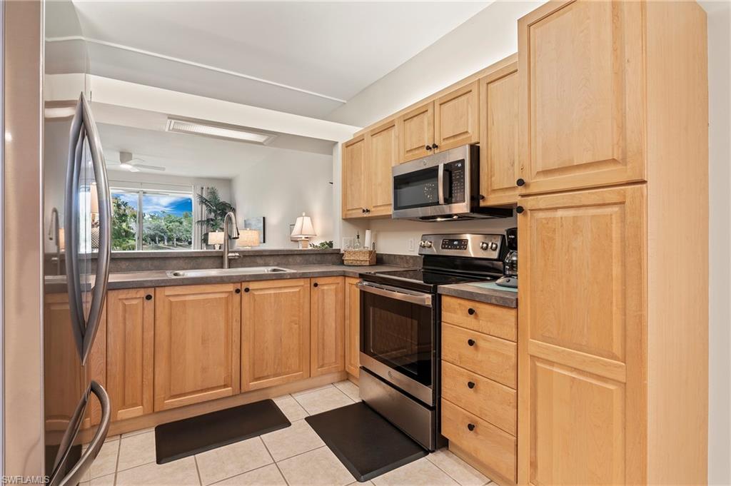 465 Robin Hood CIR 101
