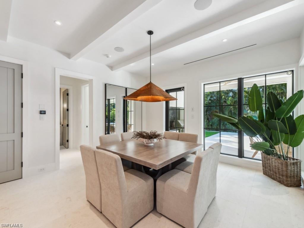 424 Spinnaker DR