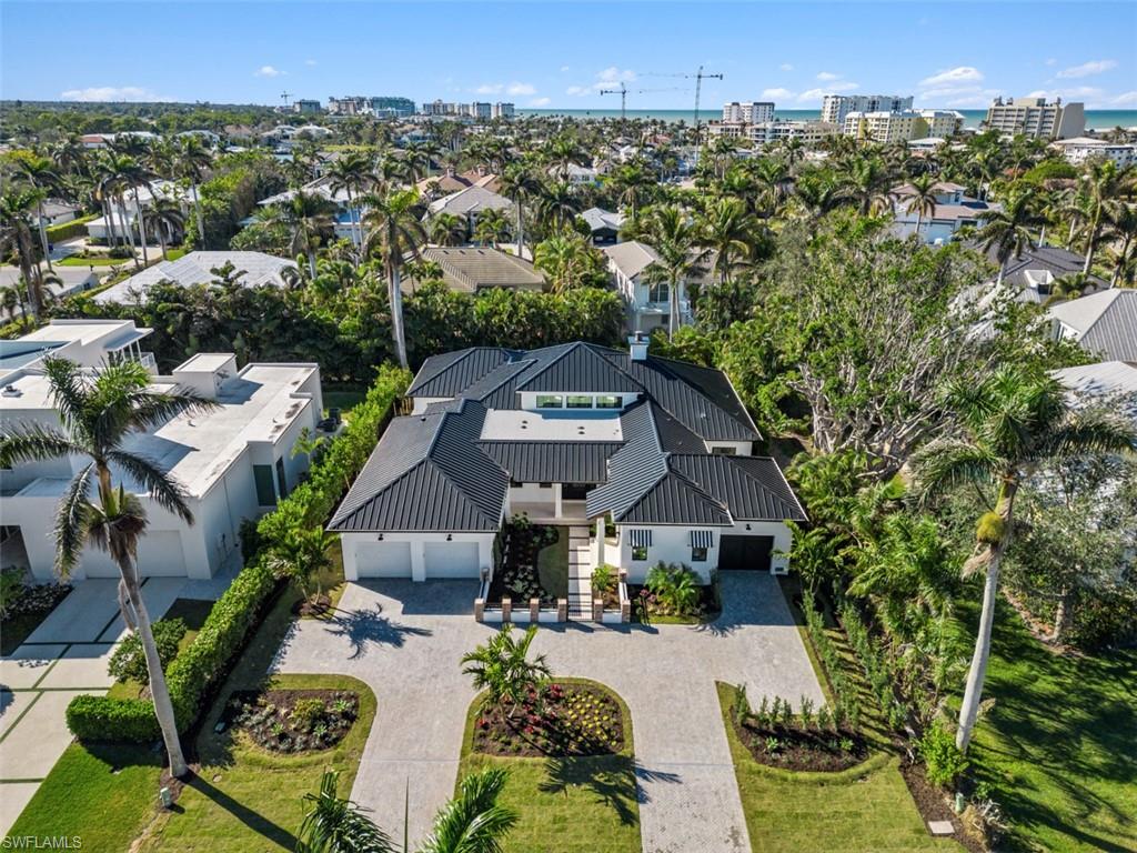 424 Spinnaker DR