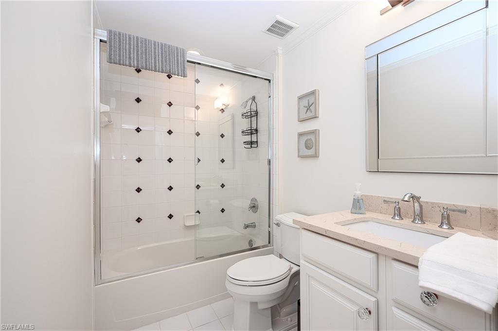 900 L Ambiance CIR # 106 Unit: 9-106