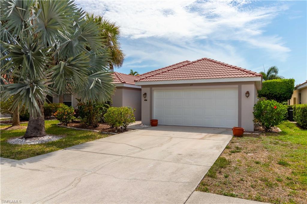 177 Sabal Lake DR