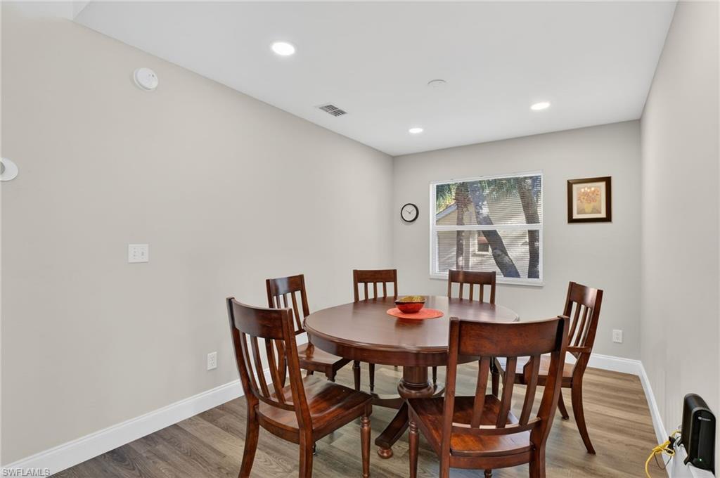 209 Robin Hood CIR 201