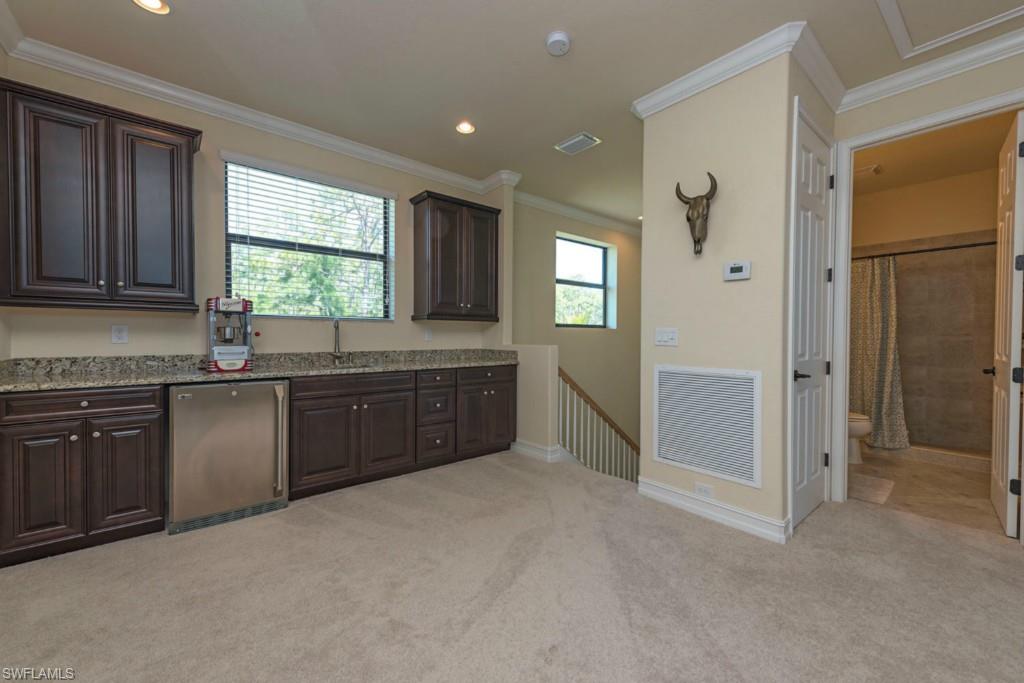 9560 Firenze CIR