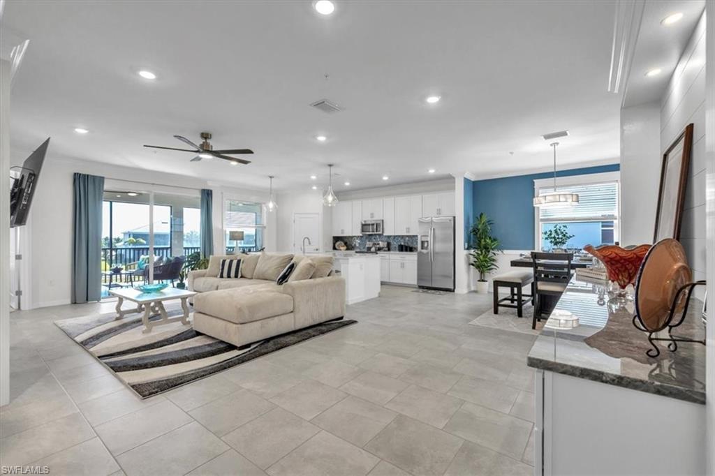 5704 Melbourne CT 6722
