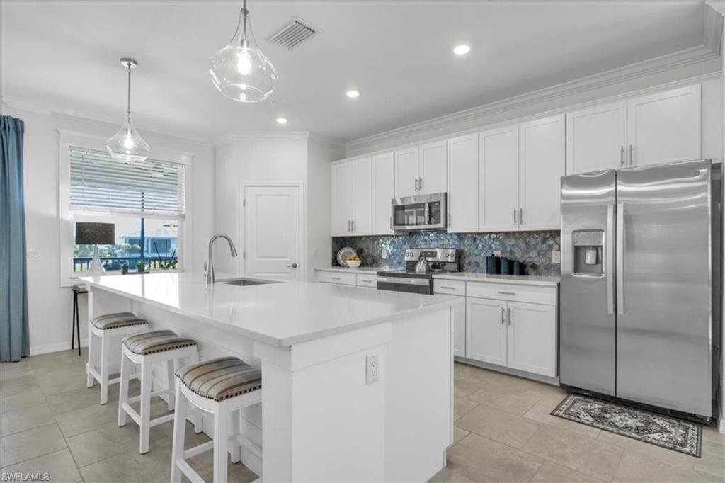 5704 Melbourne CT 6722