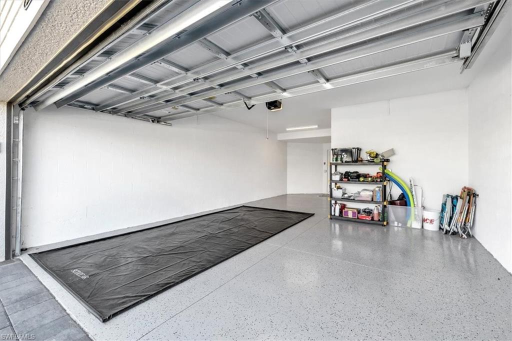 5704 Melbourne CT 6722