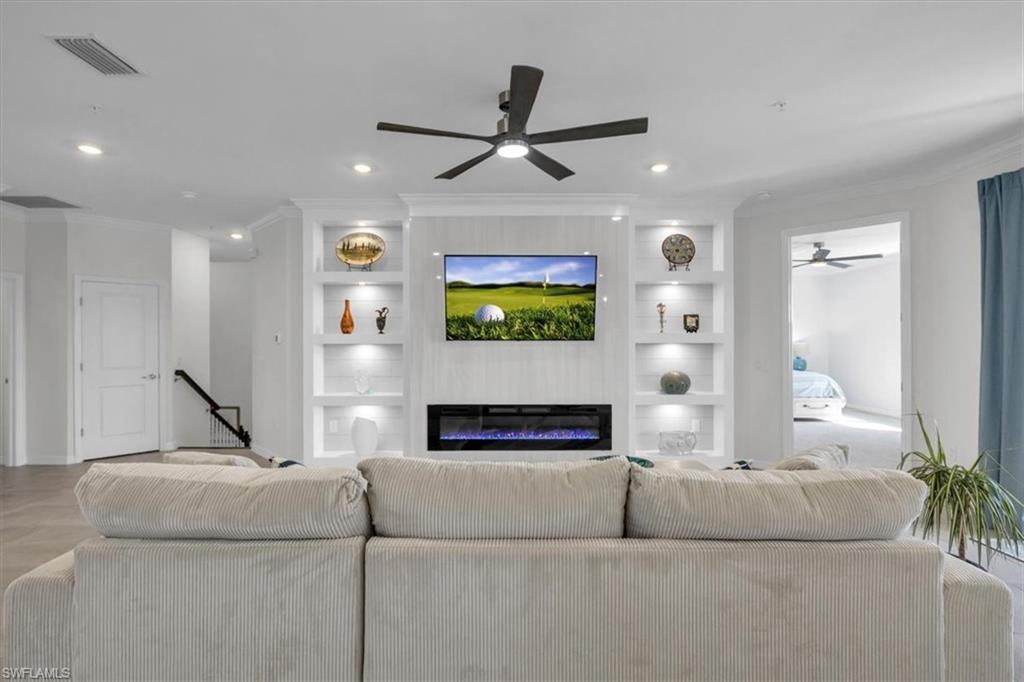 5704 Melbourne CT 6722