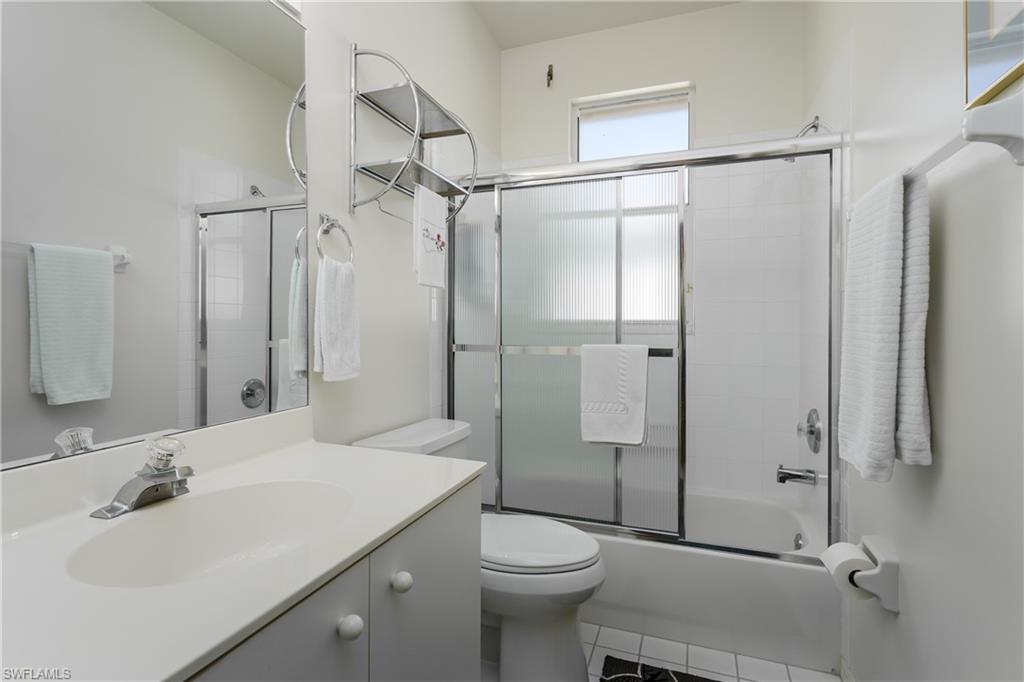 640 Lalique CIR 405