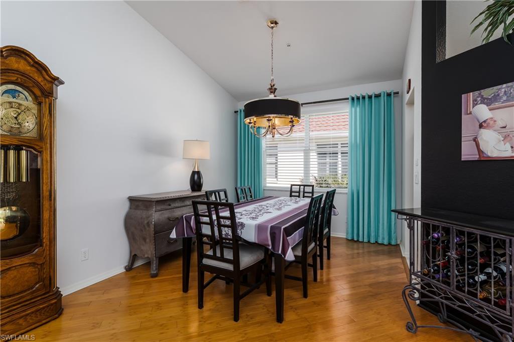 640 Lalique CIR 405