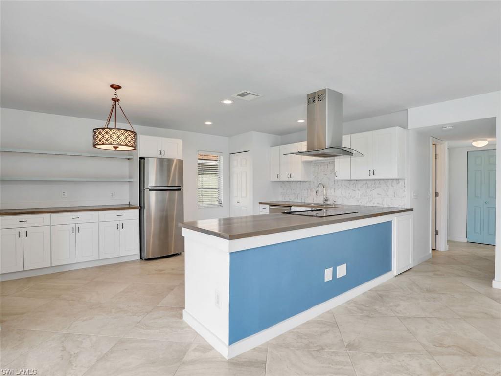 1400 Pompei LN # 52