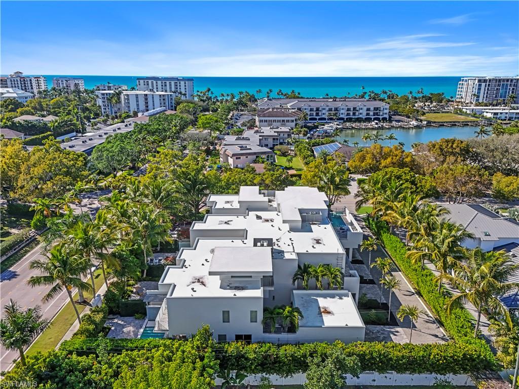 355 Banyan BLVD 2