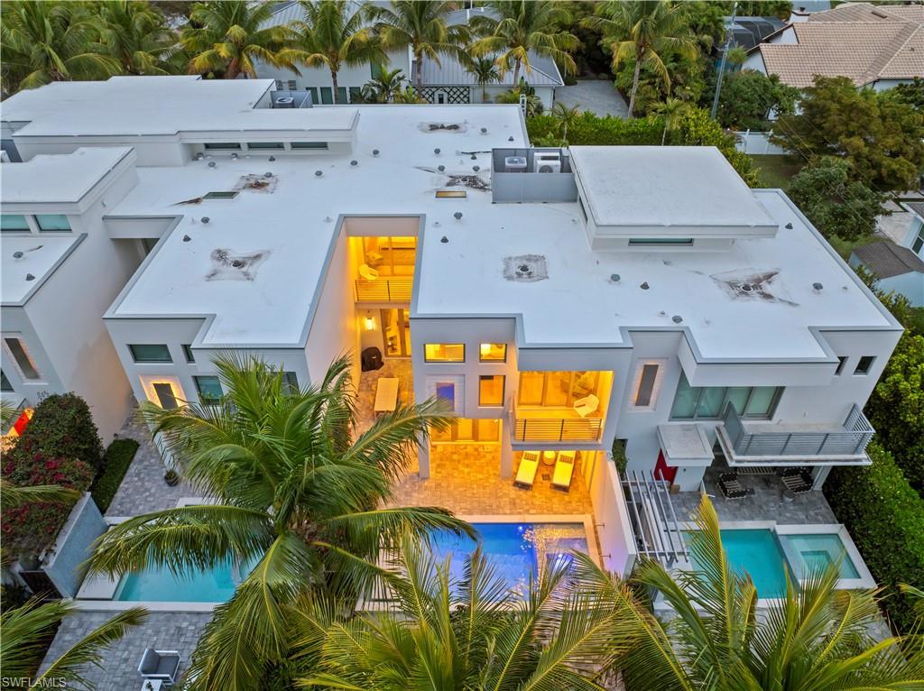 355 Banyan BLVD 2