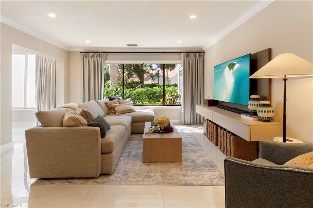 401 Courtside DR D101