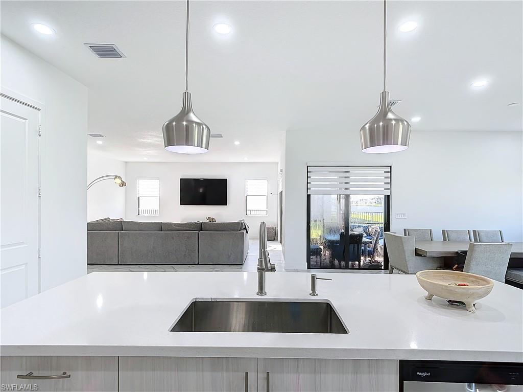 5105 Gambero WAY
