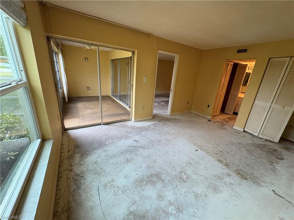325 Charlemagne # 101A