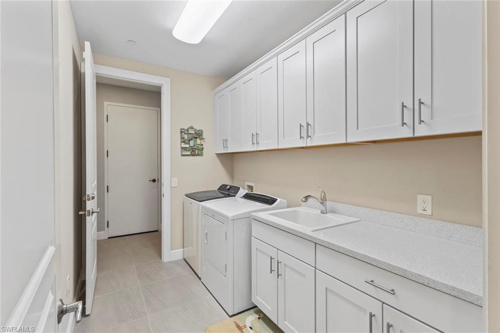 2727 Tiburon BLVD E 201