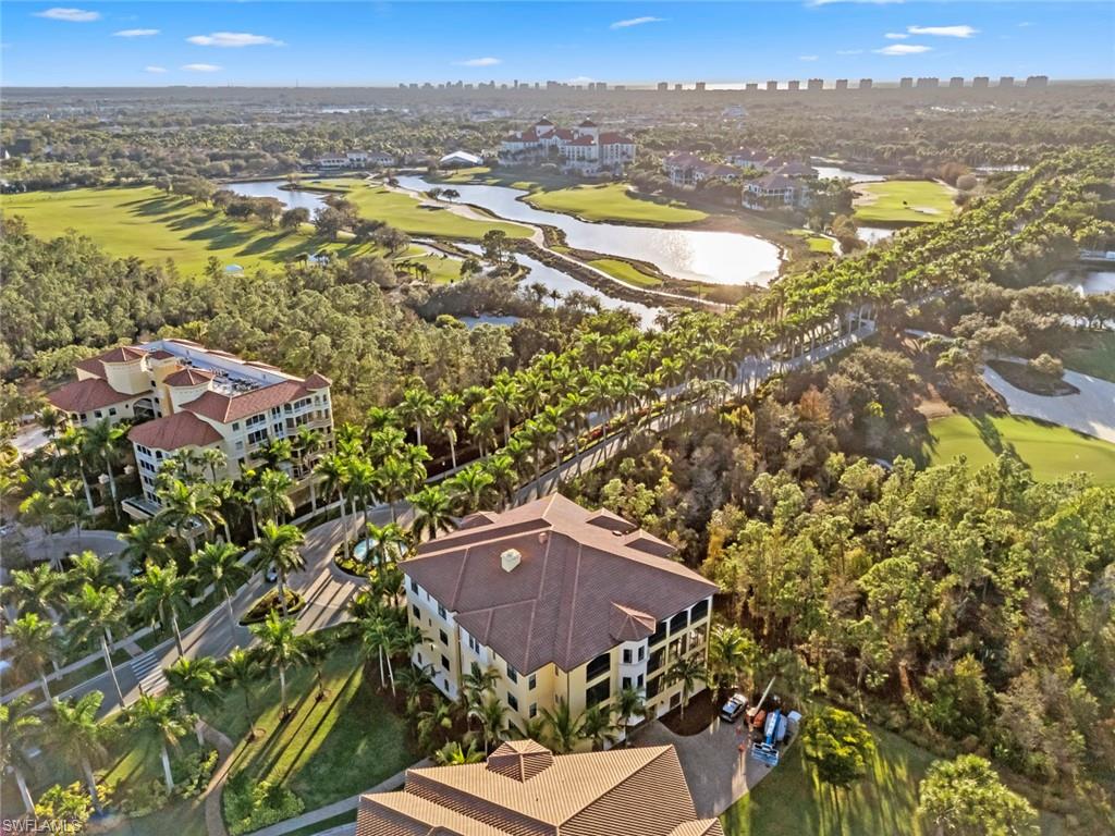 2727 Tiburon BLVD E 201