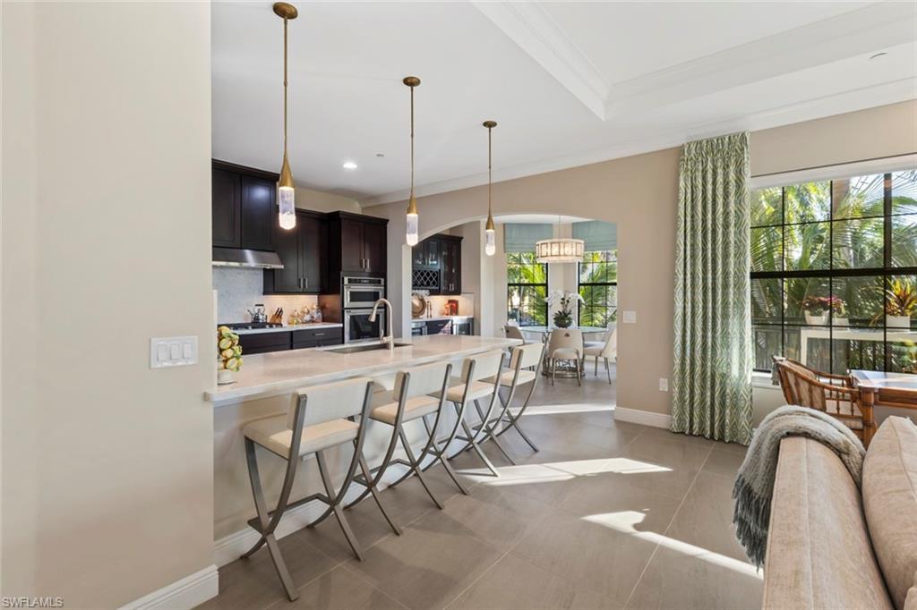 2727 Tiburon BLVD E 201