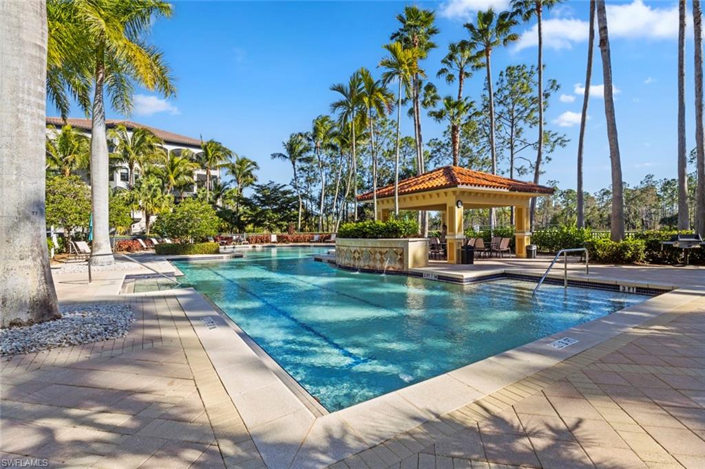 2727 Tiburon BLVD E 201