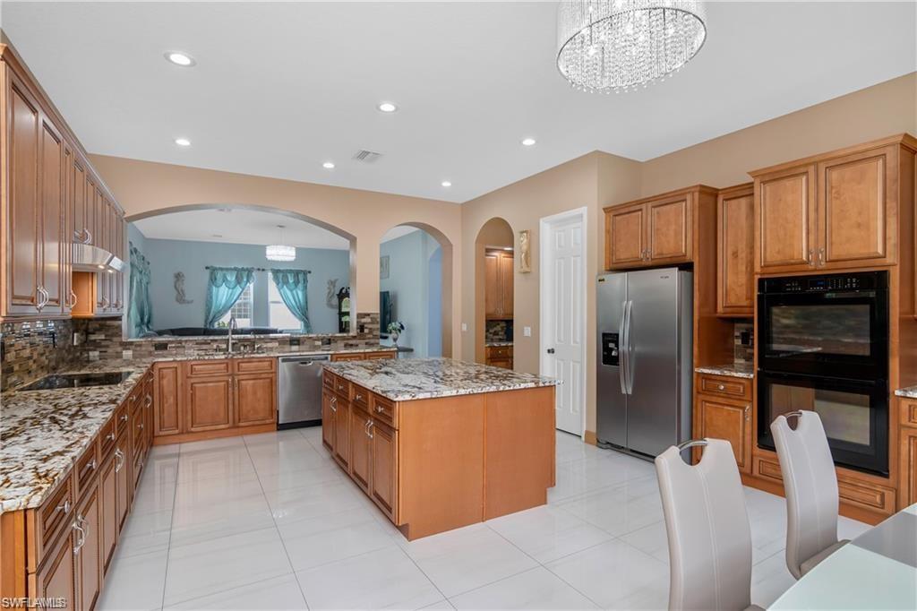 2181 Vardin PL
