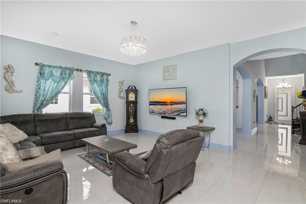 2181 Vardin PL