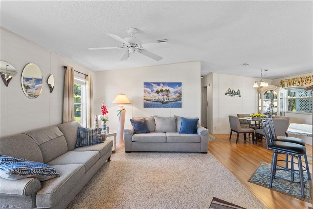 44 Turquoise AVE 44T