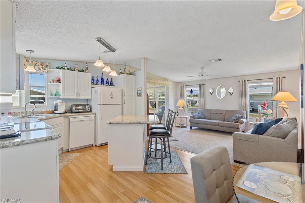 44 Turquoise AVE 44T