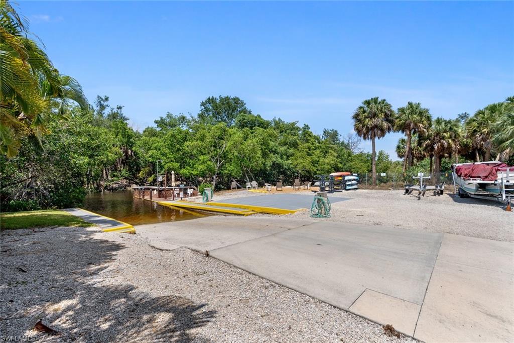 44 Turquoise AVE 44T