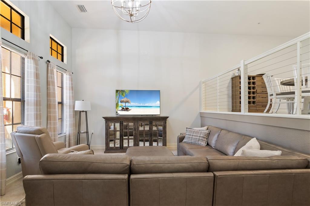 9091 Covina DR S 6901