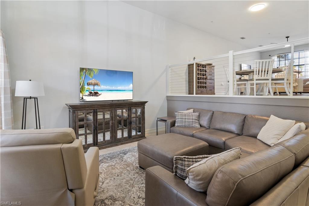 9091 Covina DR S 6901