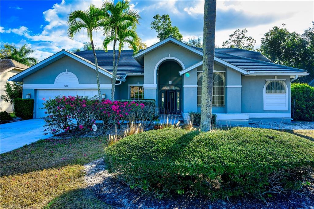 382 Henley DR