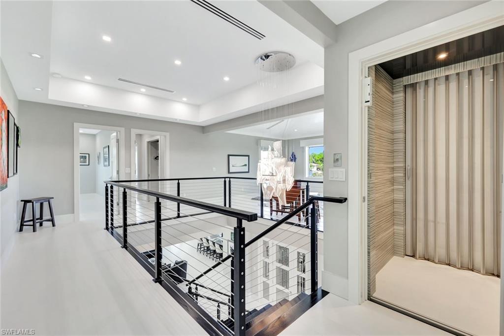 739 5th AVE N