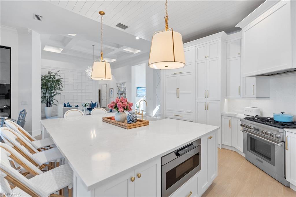 3737 Mahogany Bend DR
