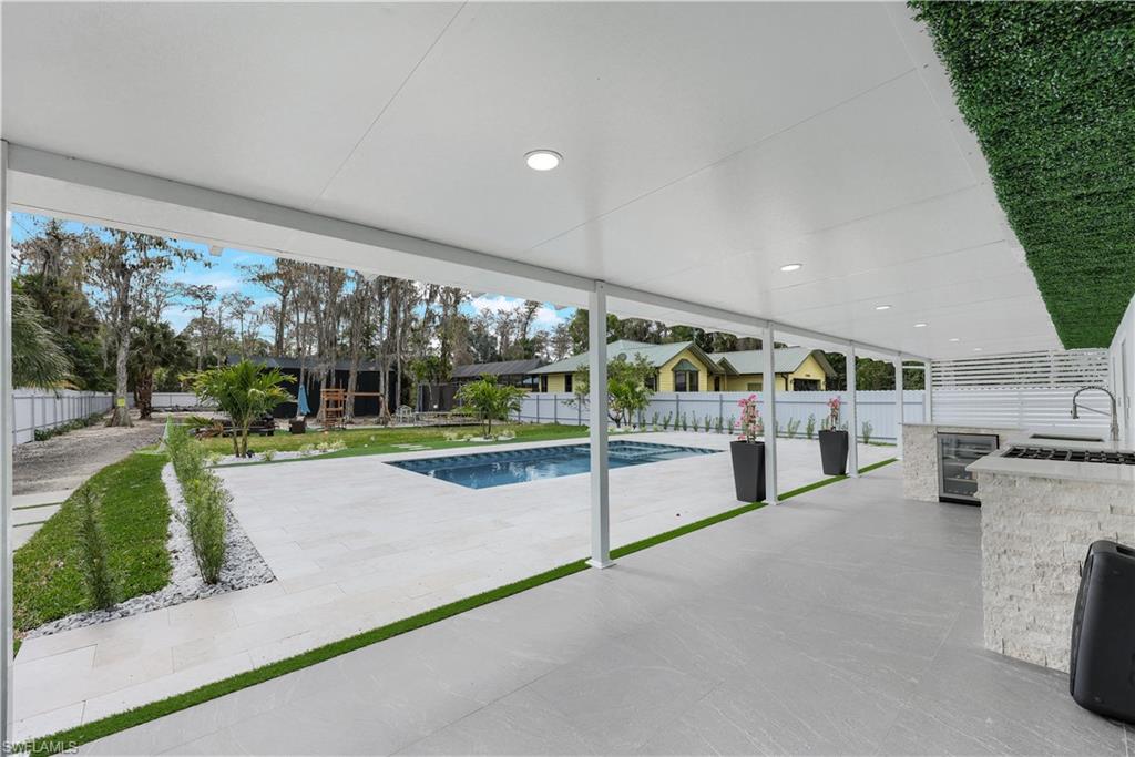 5820 Lancewood WAY
