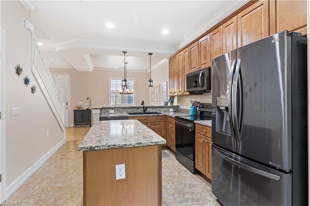 9118 Chula Vista ST 12003