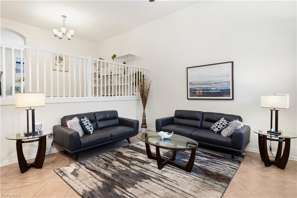 8993 Cambria CIR 1907