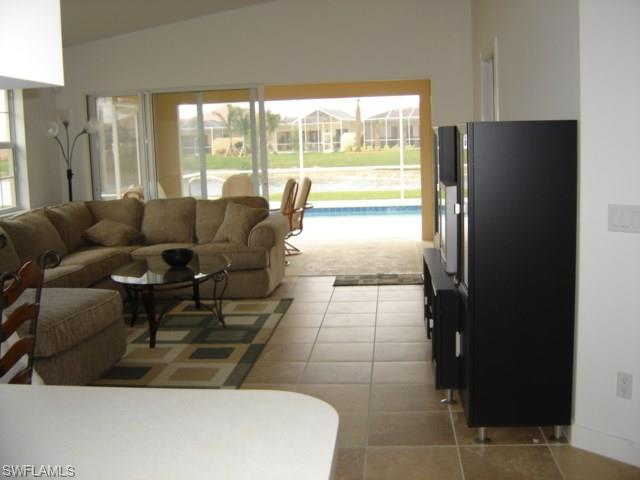 7450 EMILIA LN