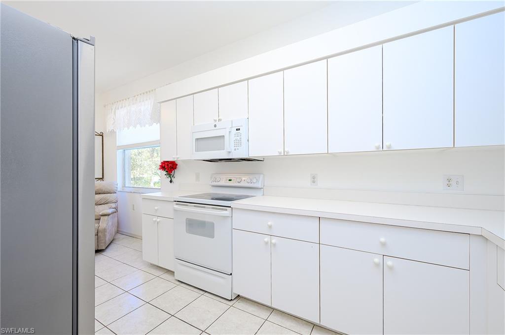 3790 Sawgrass WAY 3221