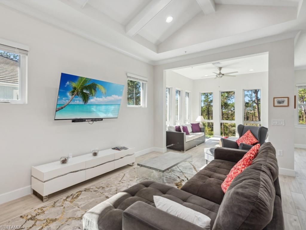 6509 Dominica DR 201