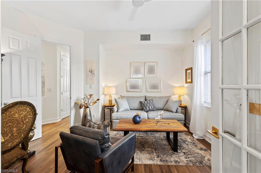 2834 Tiburon BLVD E 101