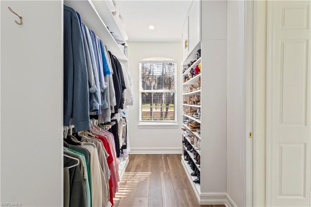 2834 Tiburon BLVD E 101