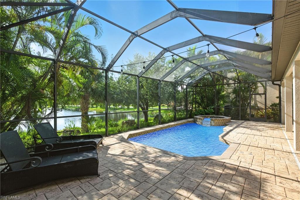 8843 Tropical CT