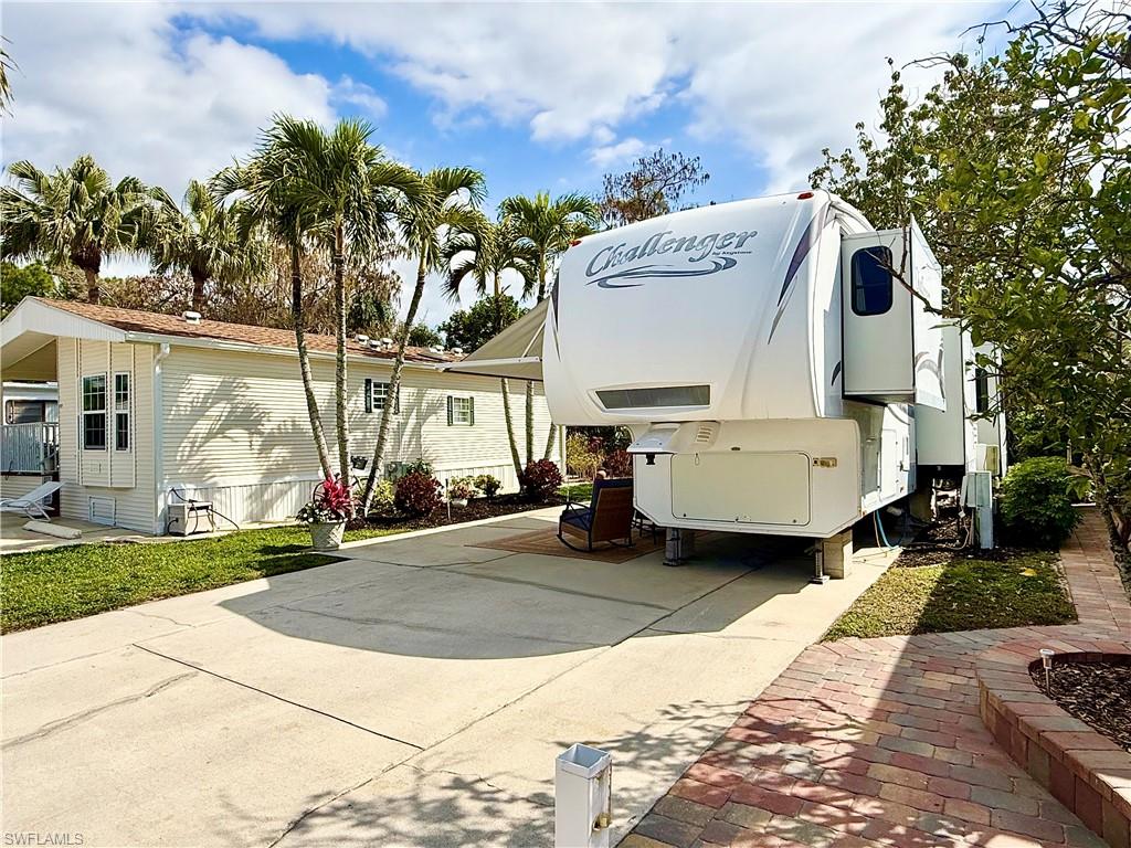 50 Imperial Wilderness BLVD