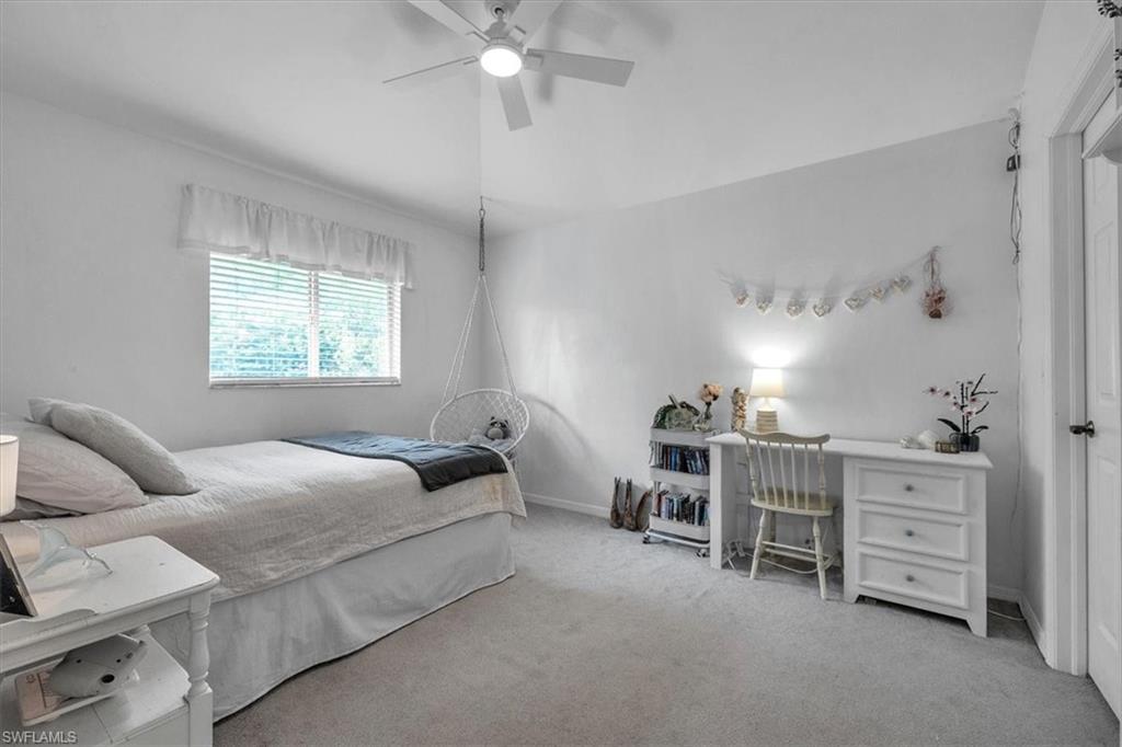 488 Henley DR
