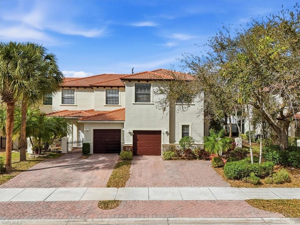 7576 Bristol CIR