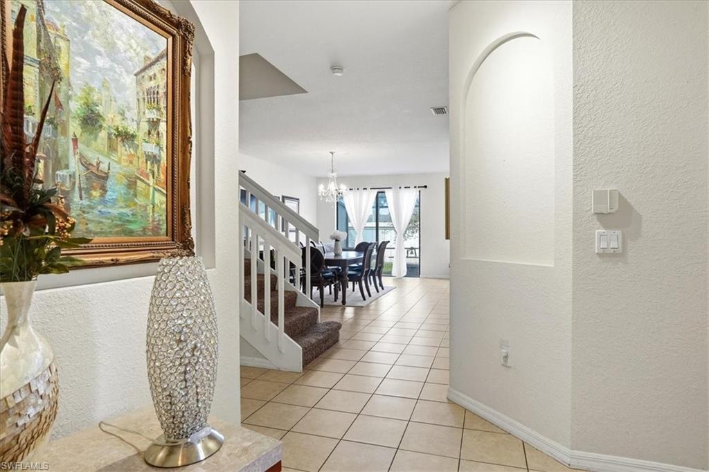 7576 Bristol CIR